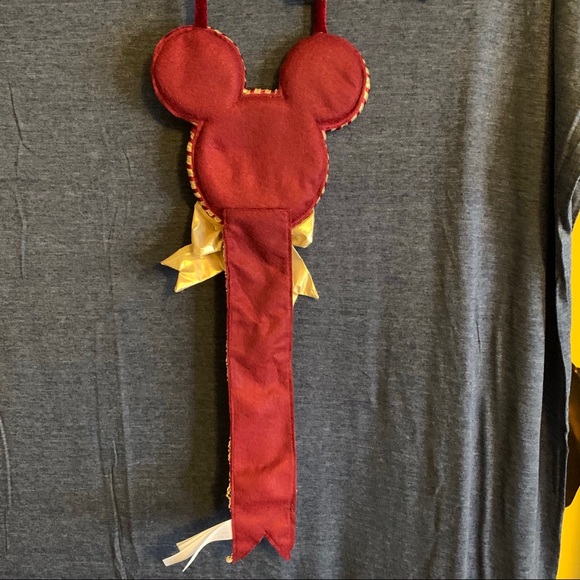 Disney Parks Victorian Christmas Door Hanger - Picture 2 of 4